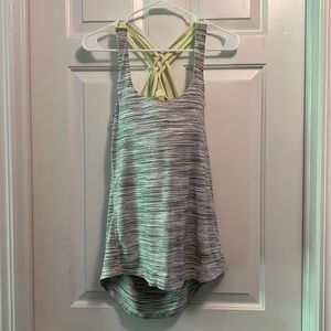 Lululemon tank with built in sports bra